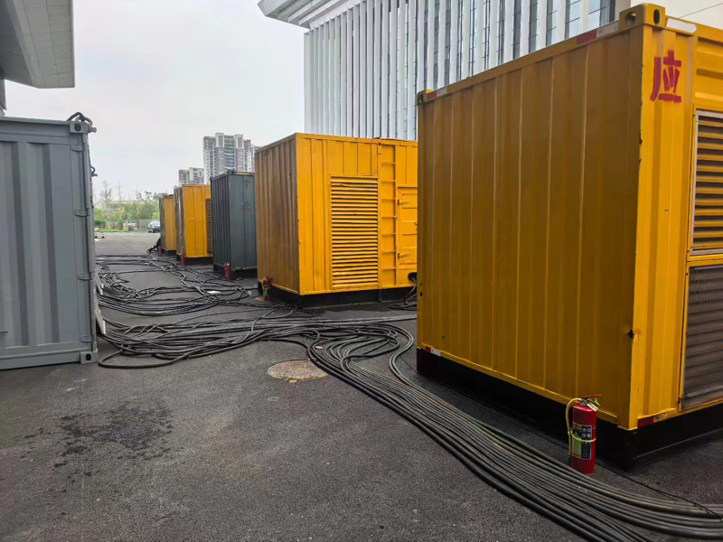 荷塘不同季节柴油发电机组保养有哪些注意事项？