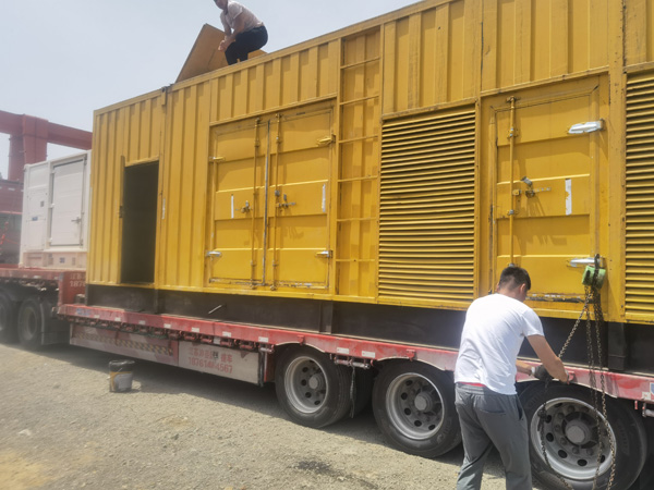 荷塘发电机出租100KW发电机需要什么规格的电缆线？