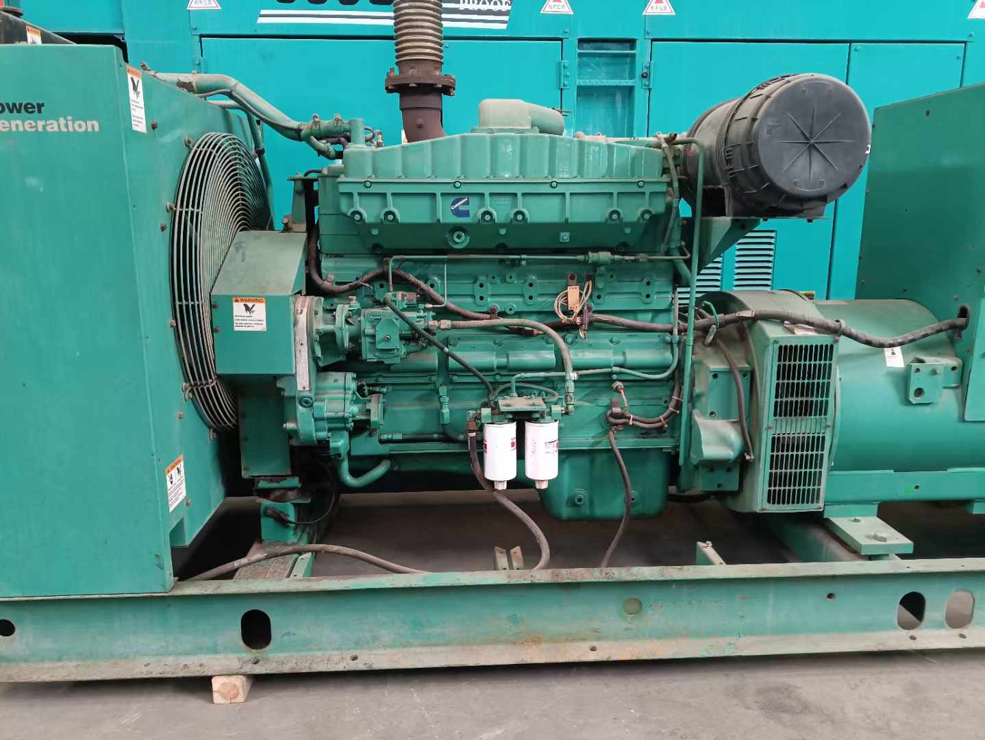 荷塘过载会对 600kW 柴油发电机组造成哪些损害?